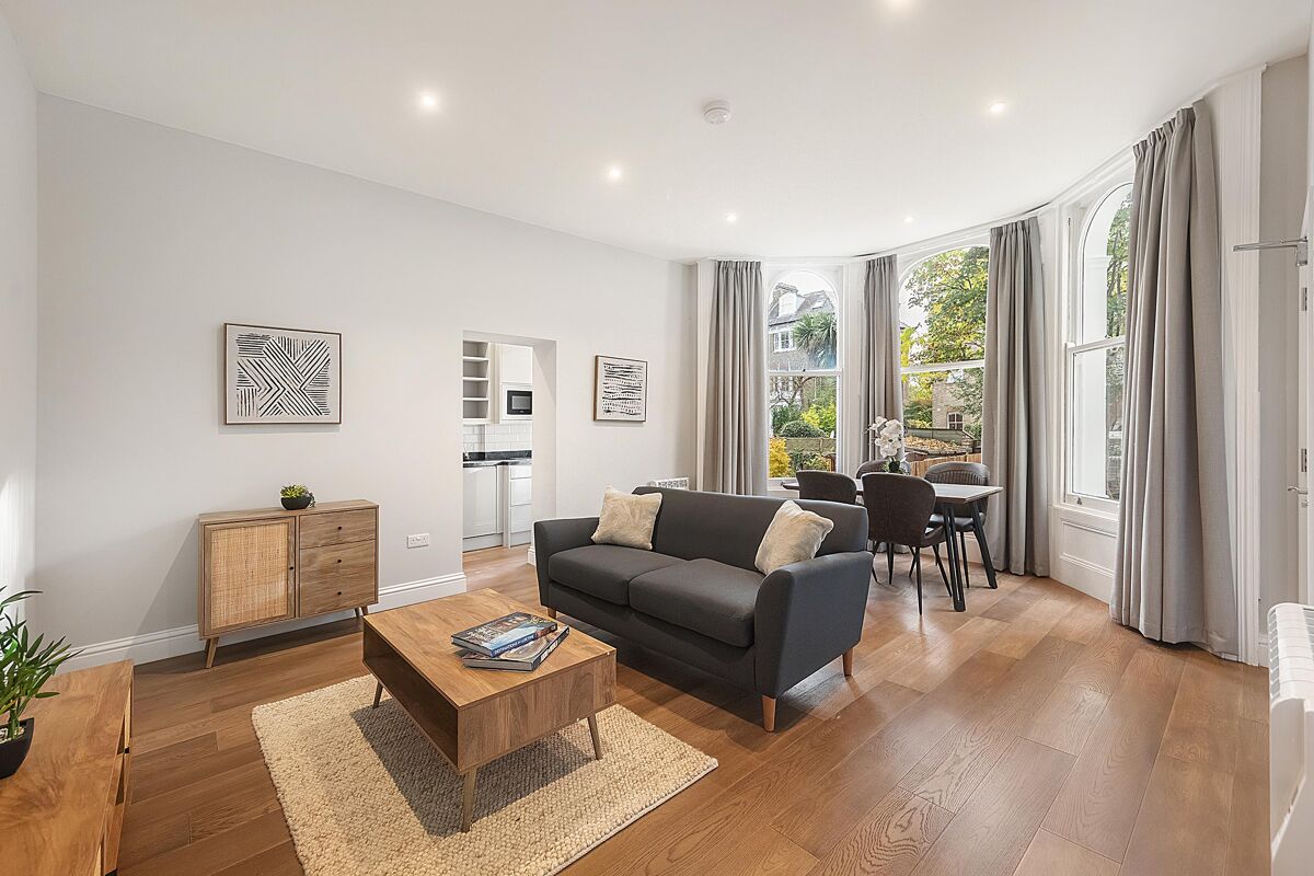 flat for sale in Richmond Road, Twickenham, London, TW1 CWK012262260