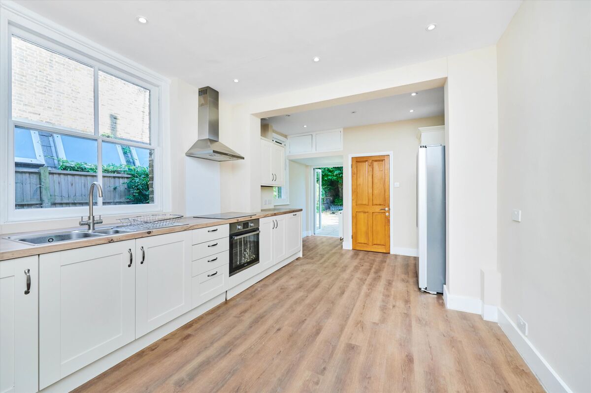 house for sale in Thornton Avenue, London, W4 CWK012291538 Knight Frank