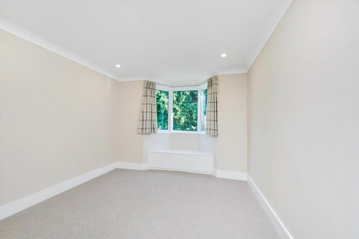 house for sale in Thornton Avenue, London, W4 CWK012291538 Knight Frank