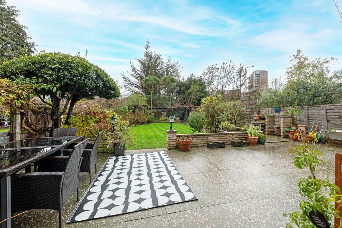 house for sale in Western Avenue, London, W3 CWK012371630 Knight Frank