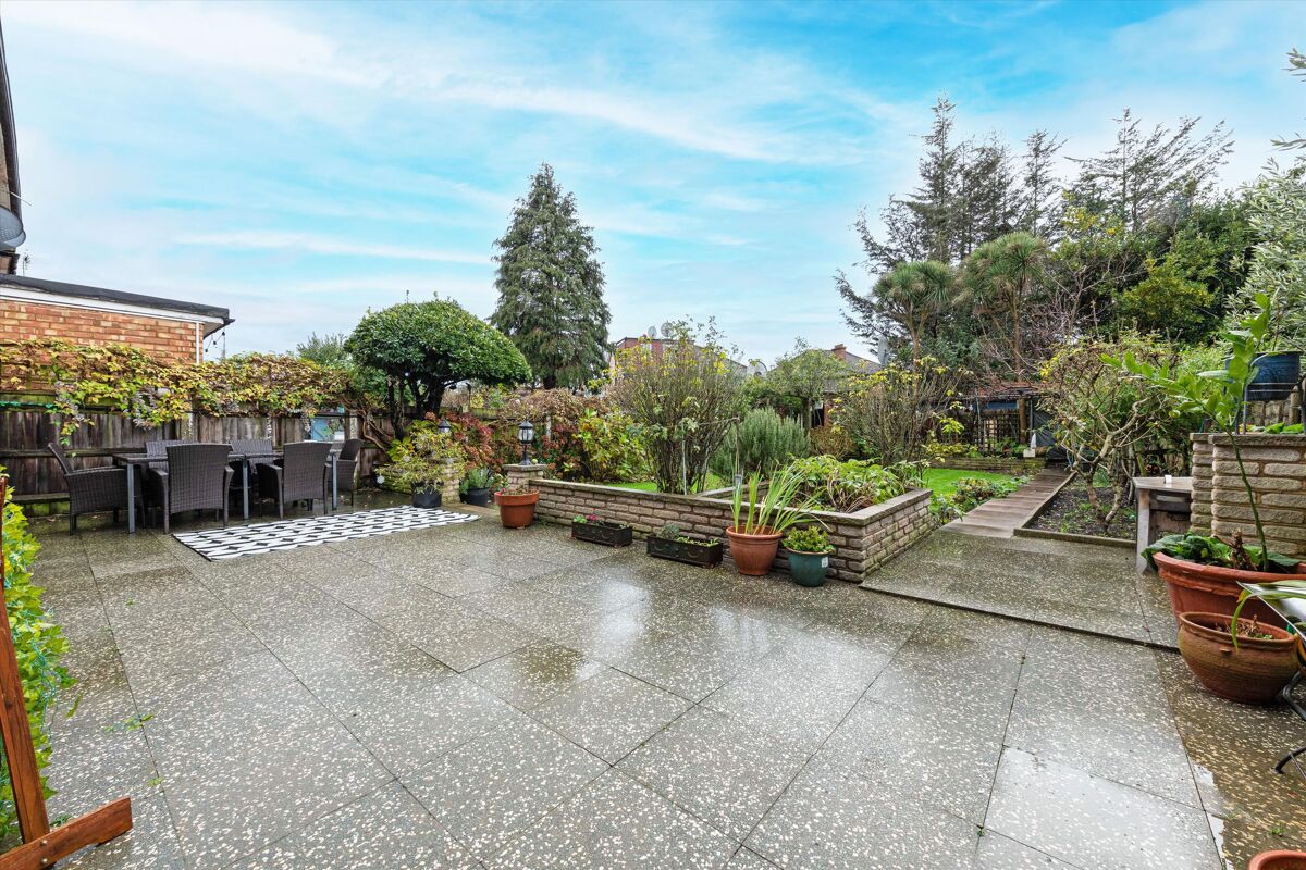 house for sale in Western Avenue, London, W3 CWK012371630 Knight Frank