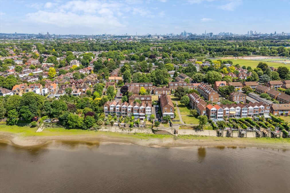 Image of Chiswick Staithe, Hartington Road, London, W4