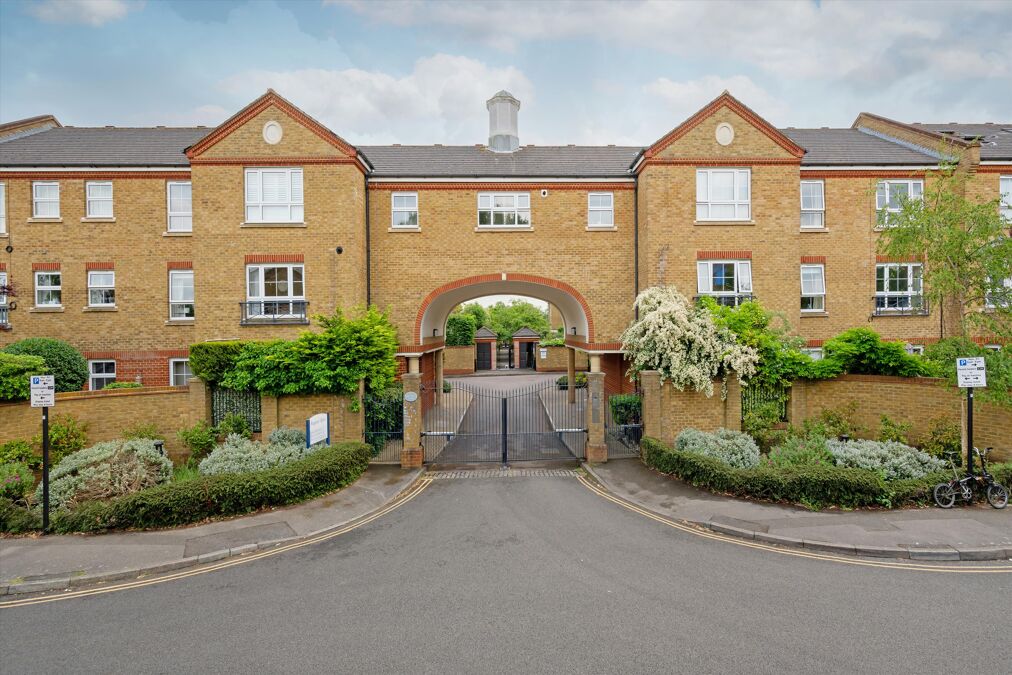 Image of Osier Mews, London, W4