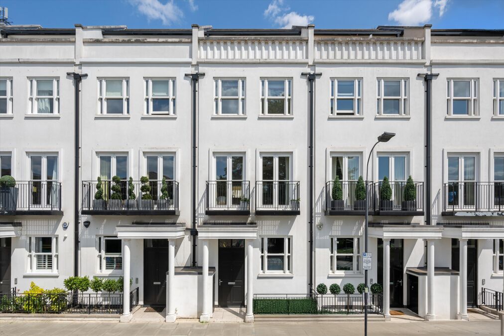 Image of Beavor Lane, London, W6