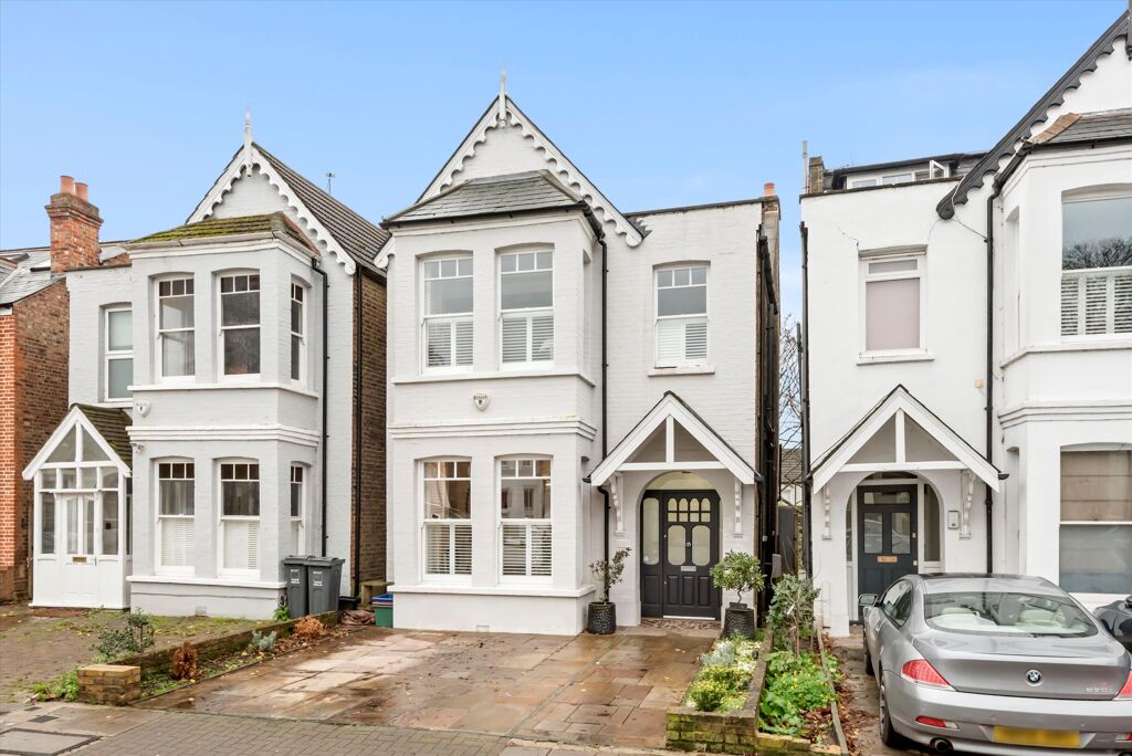 Image of Wellesley Road, London, W4