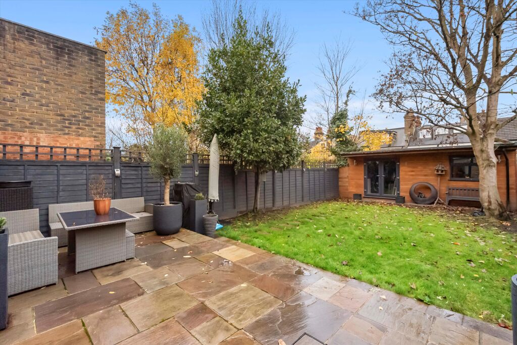 Image of Wellesley Road, London, W4