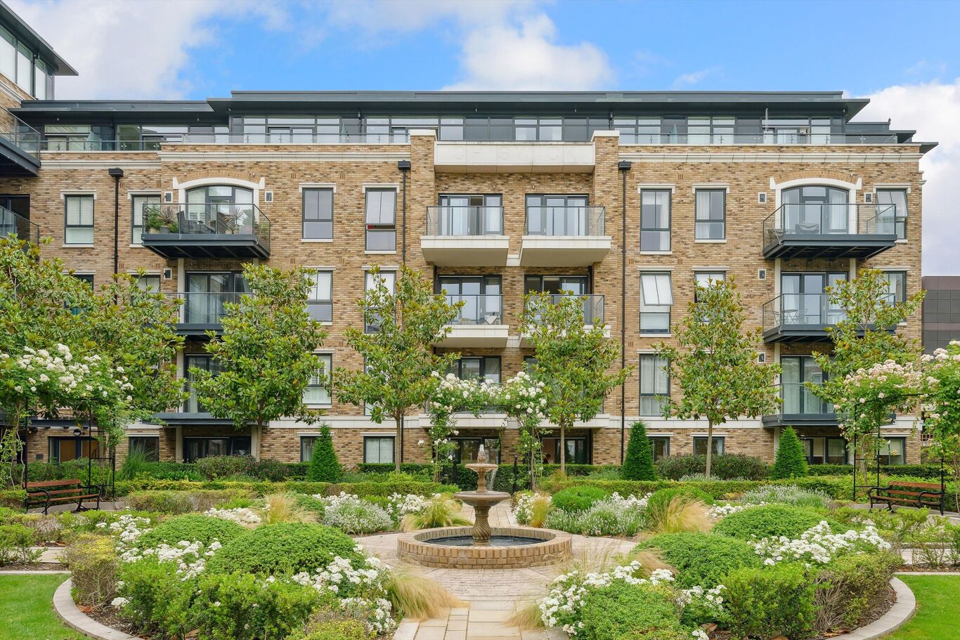 Image of Palladian Gardens, London W4