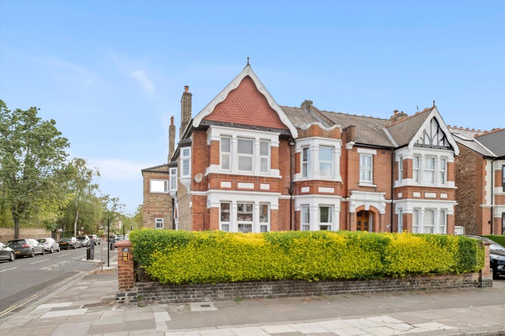Image of Twyford Avenue, London W3