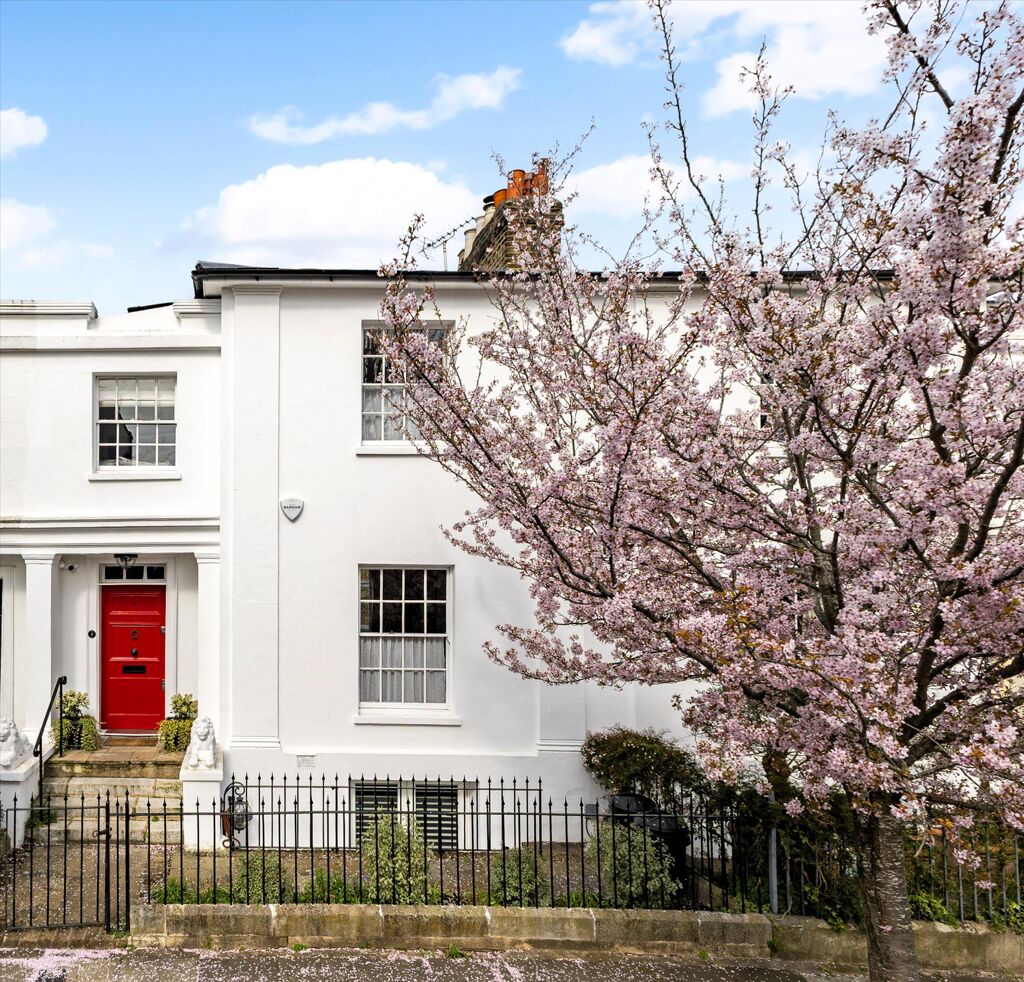 Image of St Peters Villas, London W6