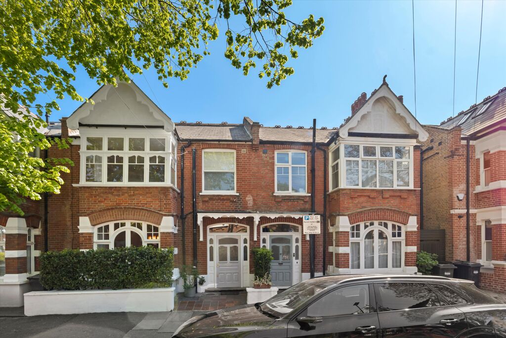 Image of Cleveland Avenue, London W4