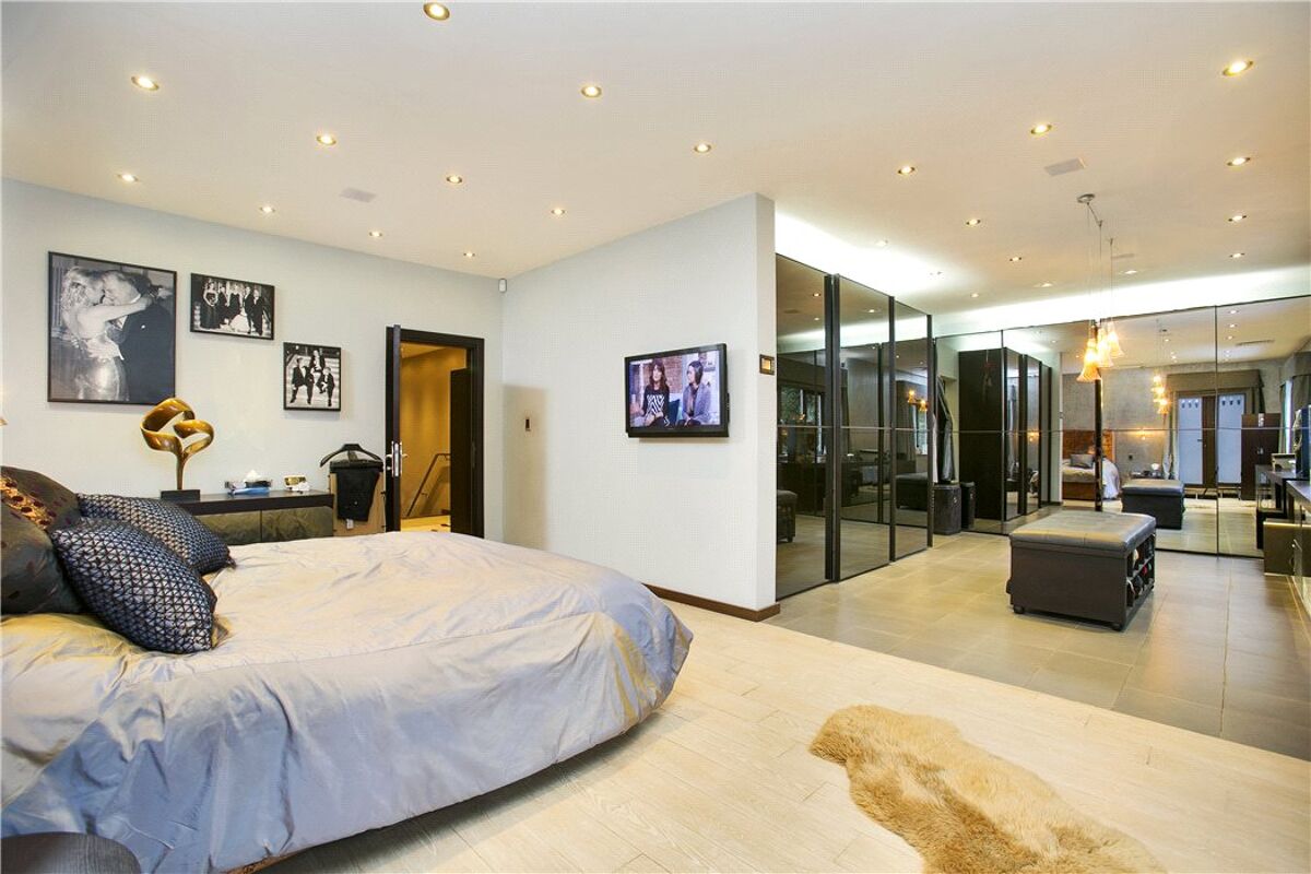 house for sale in Barrowgate Road, Chiswick, London, W4 CWK140019