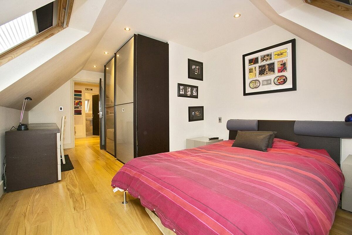 house for sale in Barrowgate Road, Chiswick, London, W4 CWK140019