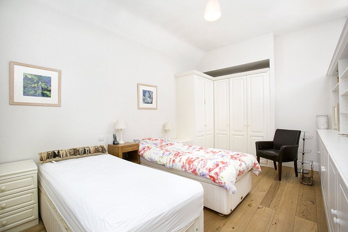 house for sale in Heathfield Terrace, London, W4 CWK150035 Knight Frank