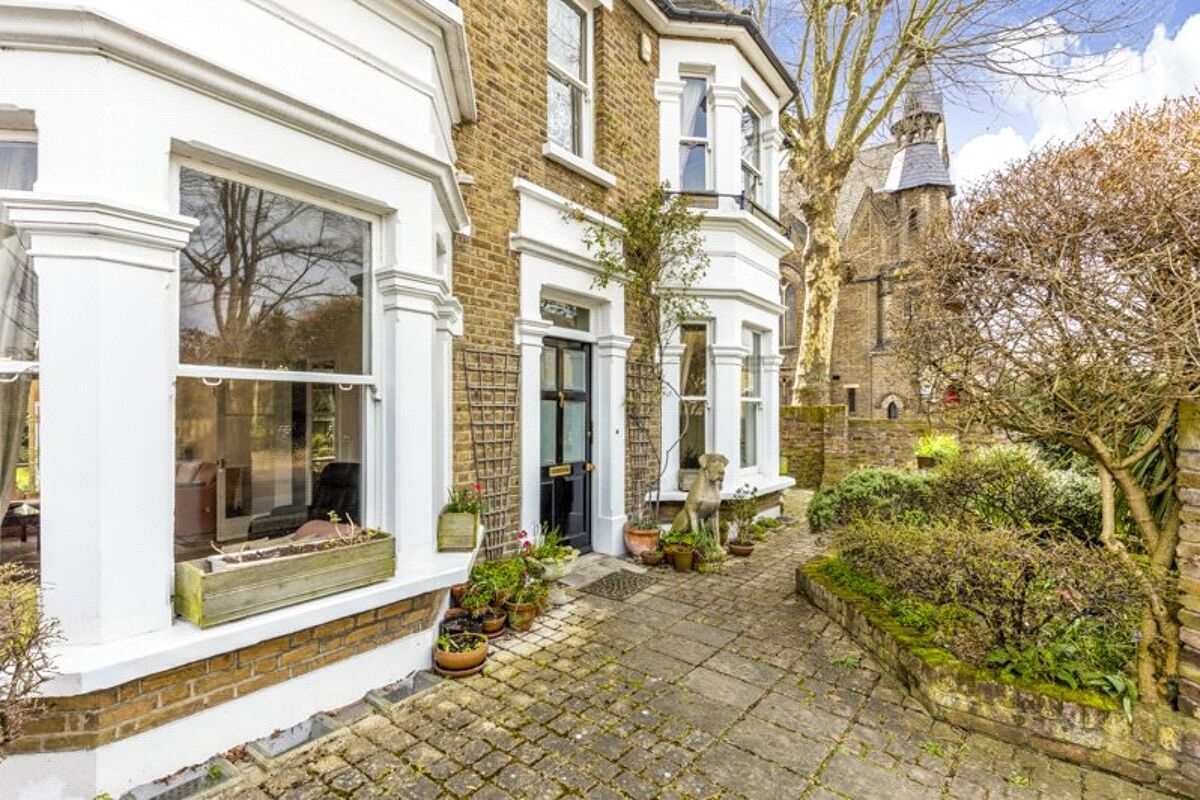 house for sale in Wellesley Road, Chiswick, London, W4 CWK160052