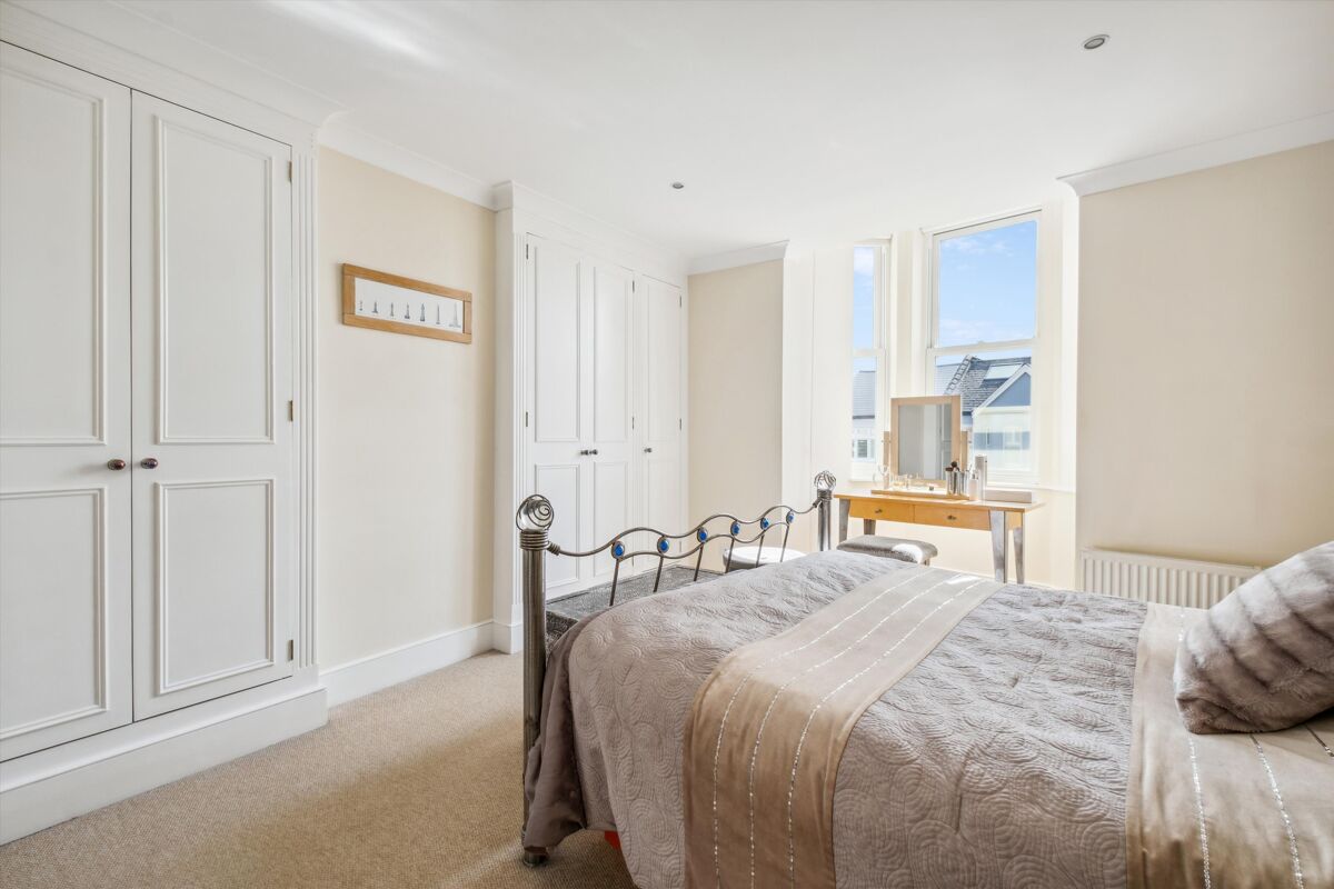 house for sale in Oxford Road South, Chiswick, London, W4 CWK180093