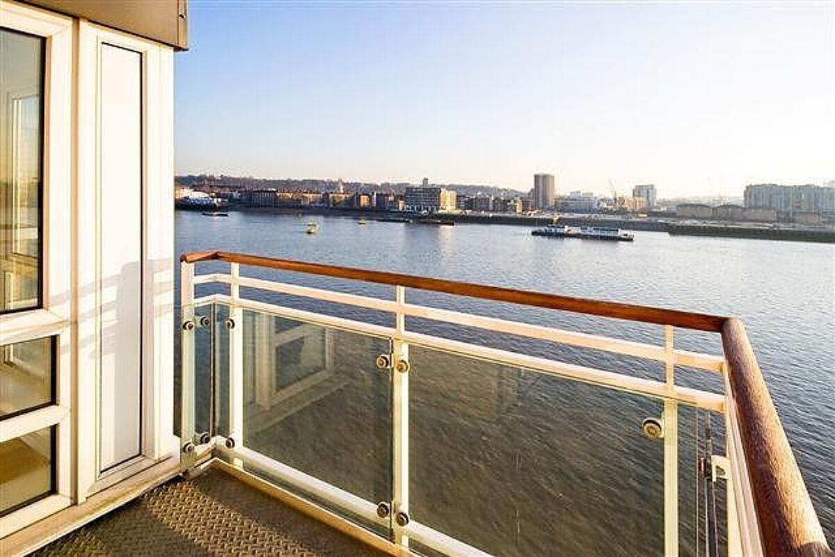 flat to rent in St. Davids Square, London, E14 CWQ012175034 Knight