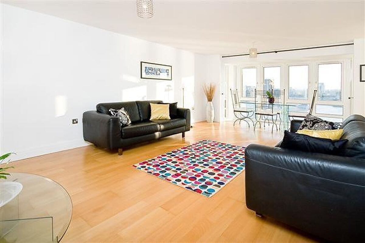 flat to rent in St. Davids Square, London, E14 CWQ012175034 Knight
