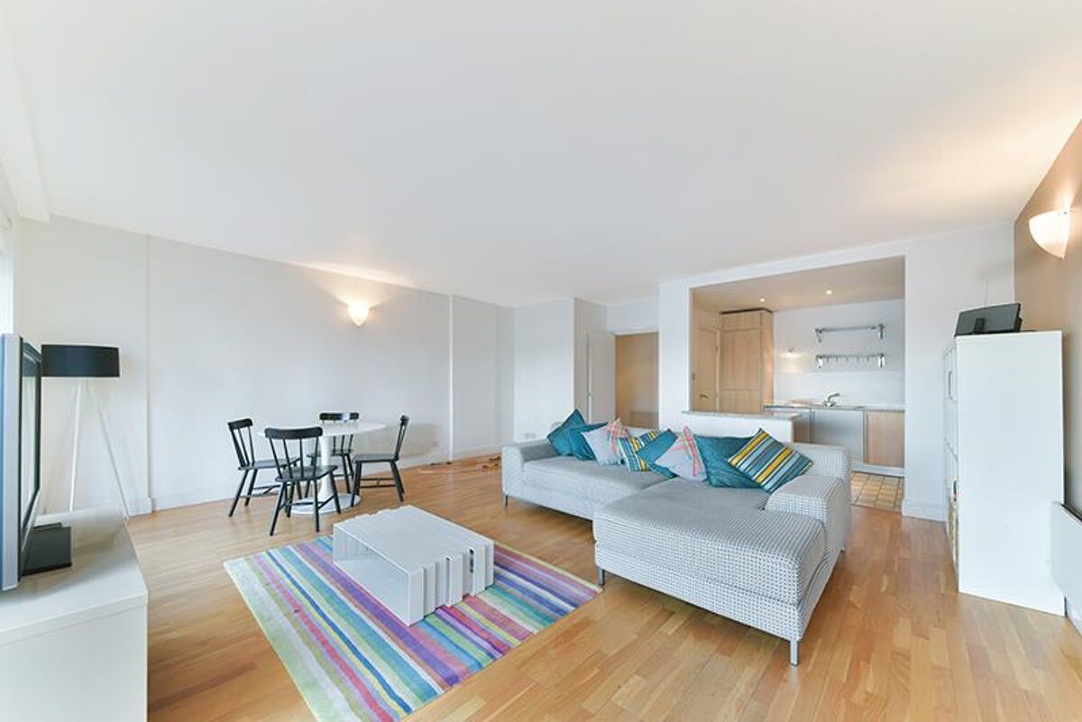 flat to rent in Dundee Wharf, 100 Three Colt Street, Limehouse, London