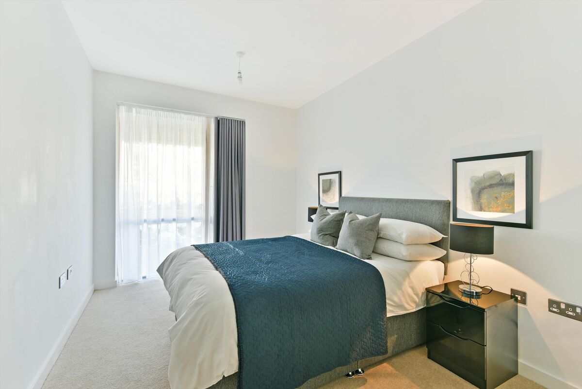 flat to rent in Eddington Court, Hallsville Quarter, Silvertown Square