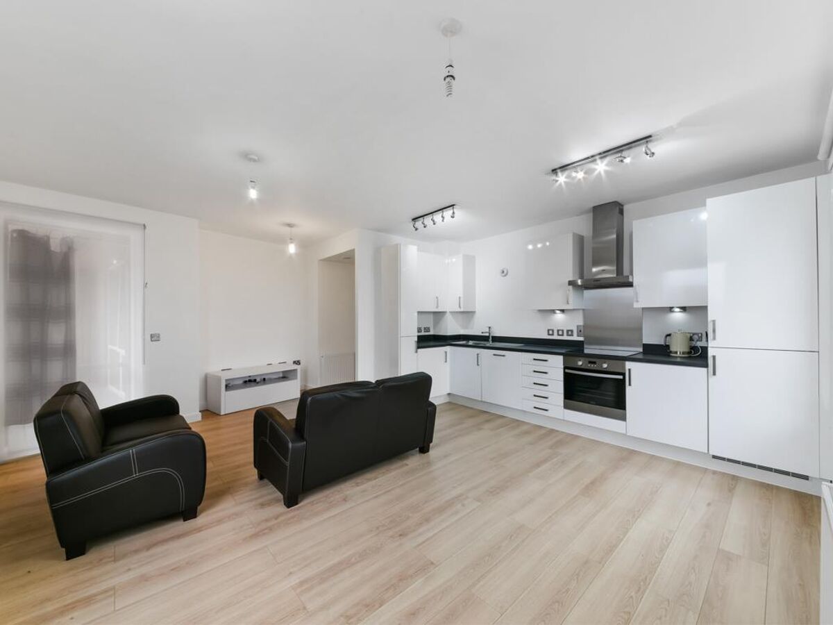 flat to rent in Sherrington Court, Rathbone Street, Canning Town