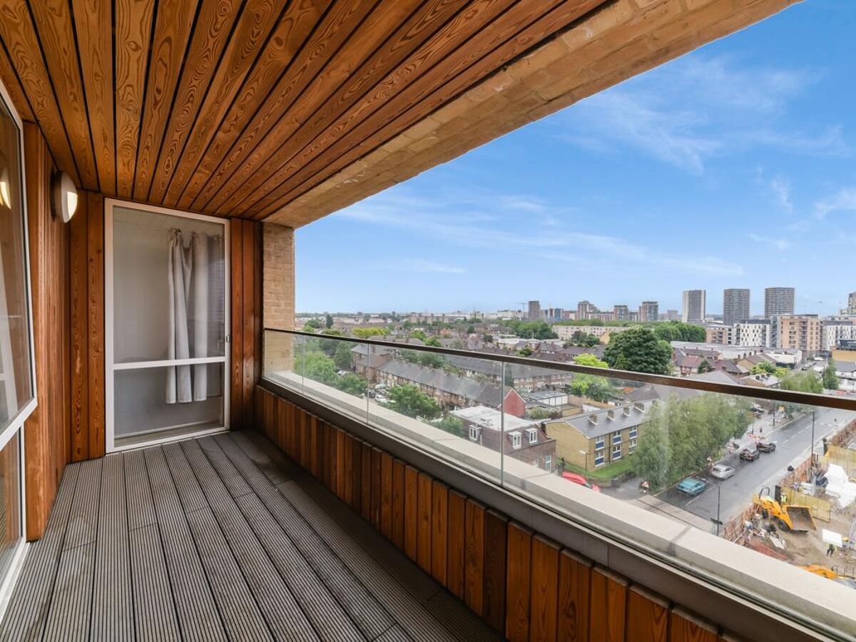 flat to rent in Sherrington Court, Rathbone Street, Canning Town