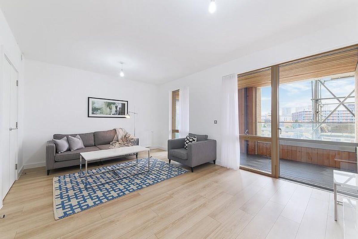 flat to rent in Eddington Court, Hallsville Quarter, Silvertown Square