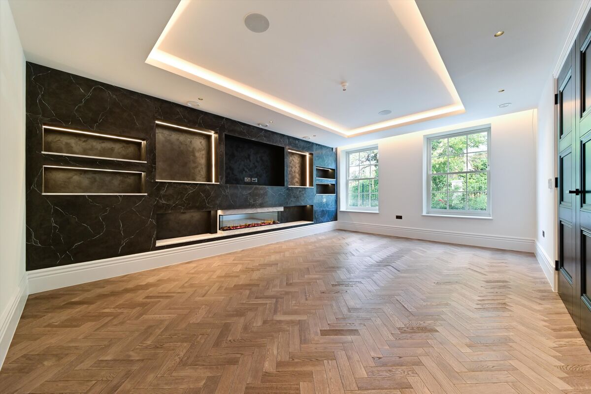 house to rent in Sylvan Avenue, Emerson Park, Hornchurch, Essex, RM11
