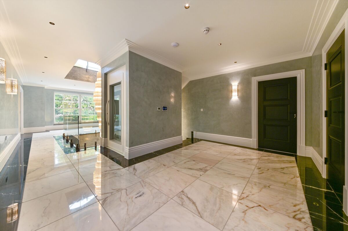 house to rent in Sylvan Avenue, Emerson Park, Hornchurch, Essex, RM11