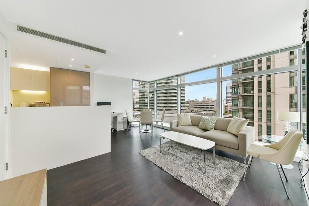 flat to rent in Pan Peninsula West, Pan Peninsula Square, London, E14