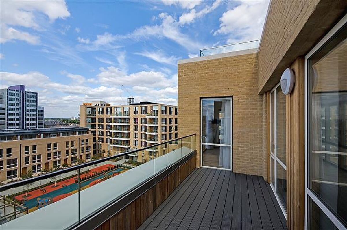 flat to rent in Eddington Court, Hallsville Quarter, Silvertown Square
