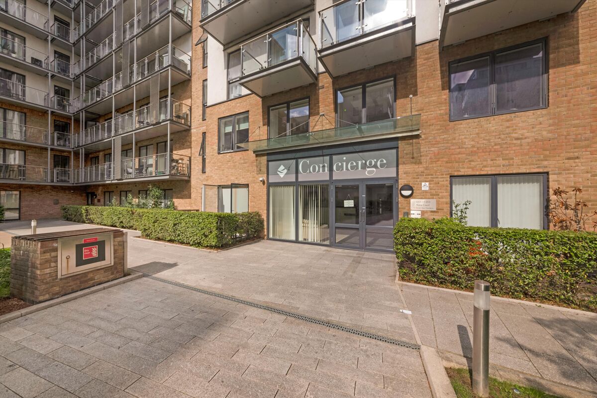 flat to rent in Ceram Court, Seven Sea Gardens, London, E3