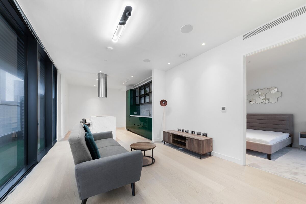 apartment to rent in Bagshaw Building, (The Wardian), London, E14