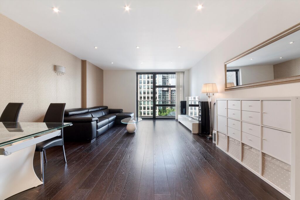 Image of Discovery Dock West, E14