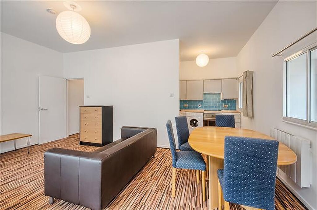 Image of Northey Street, Nr Canary Wharf, London, E14