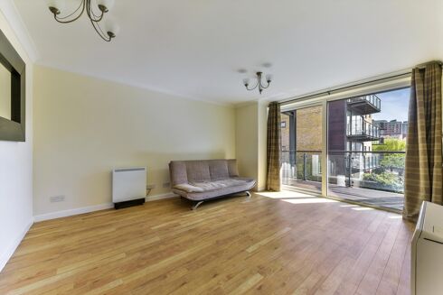 Picture of 2 bedroom flat for rent.