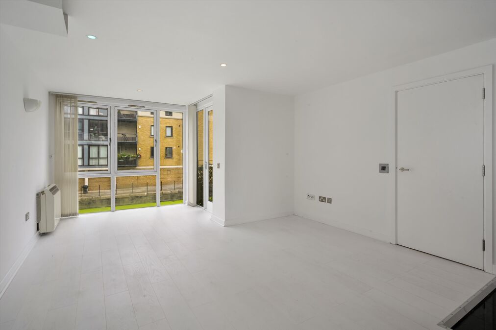 Image of Cold Harbour, London, E14