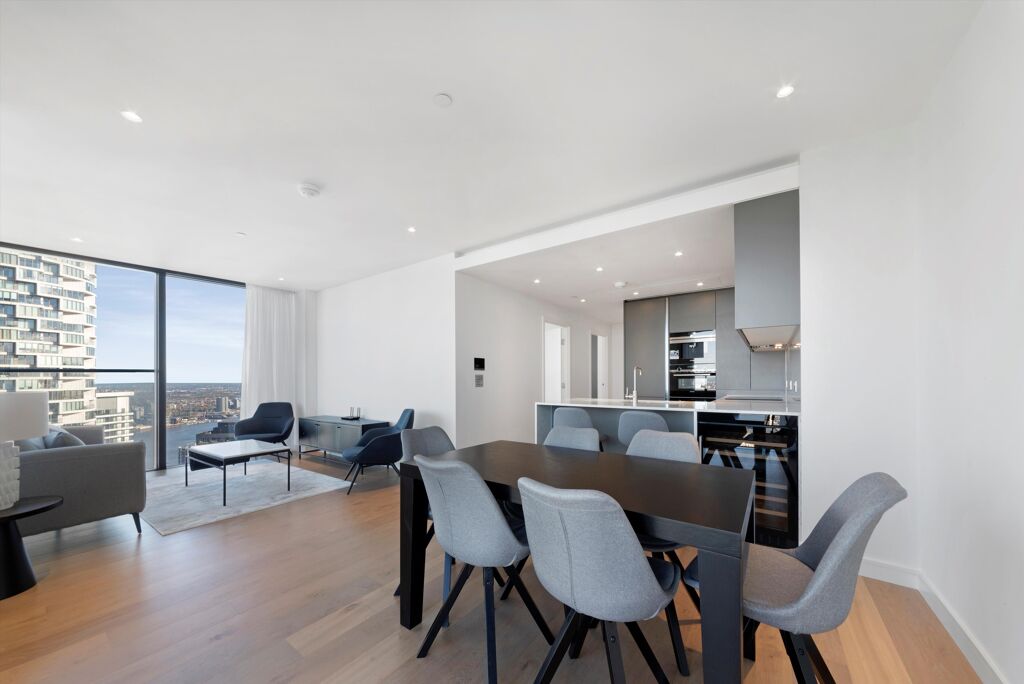 Image of Hampton Tower, Marsh Wall, London, E14