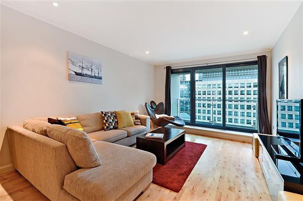 Image of Discovery Dock Apartments East, South Quay Square, Nr Canary Wharf, London, E14.
