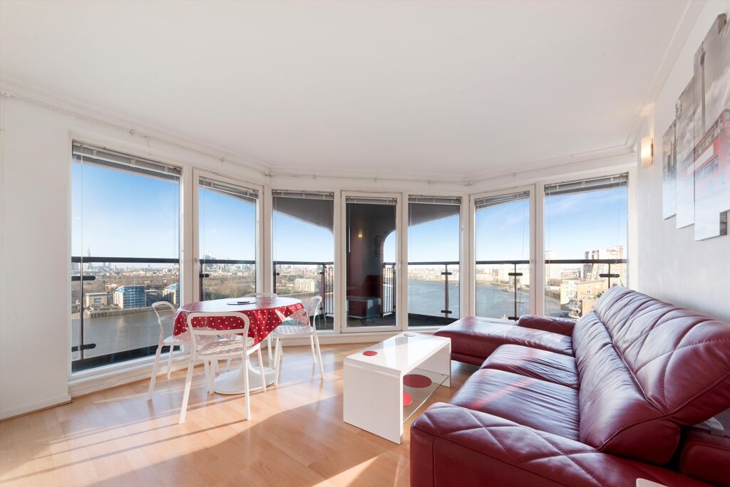Image of Seacon Tower, Hutchings Street, London, E14