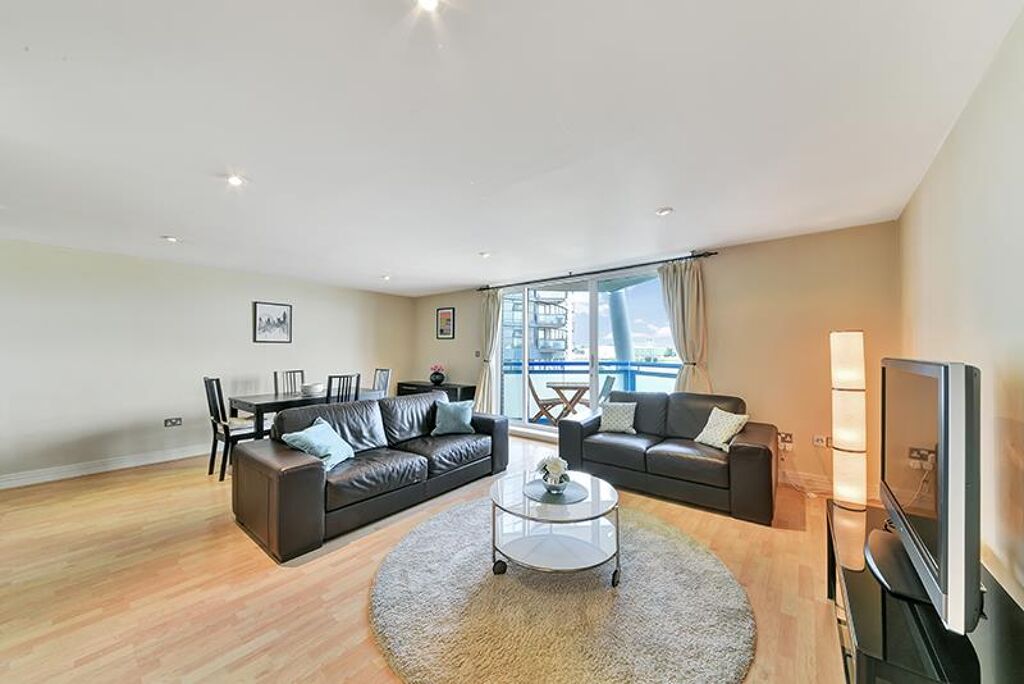 Image of Apollo Building, Newton Place, London, E14