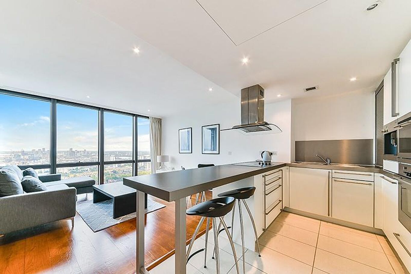 Image of West India Quay, Hertsmere Road, Nr Canary Wharf, London, E14
