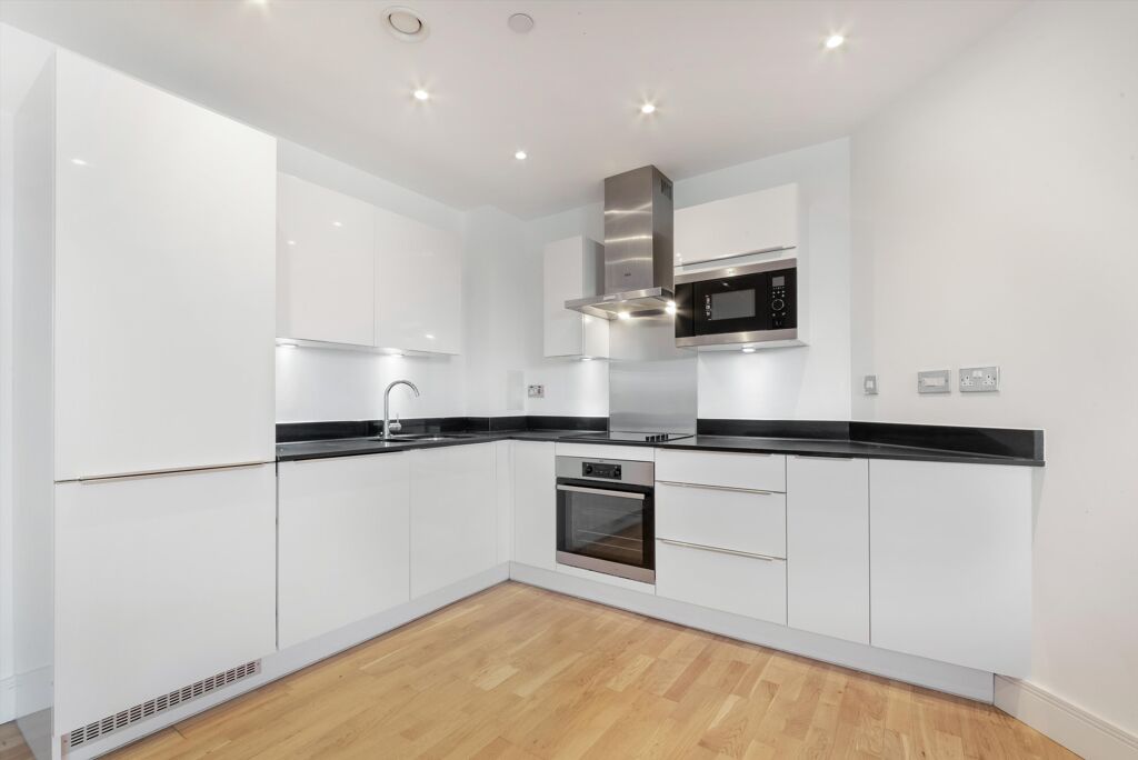 Image of Cityview Point, Leven Road, London, E14.