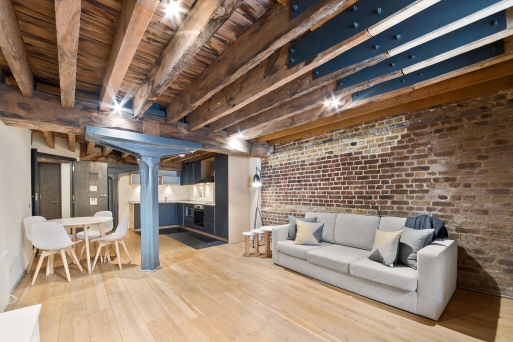 Image of Port East Apartments, Hertsmere Road, Nr Canary Wharf, London, E14