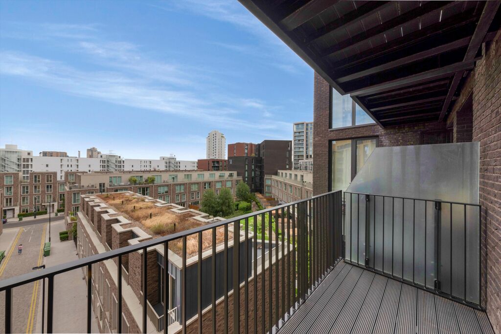 Image of Masthead House, 14 Rope Terrace, London E16