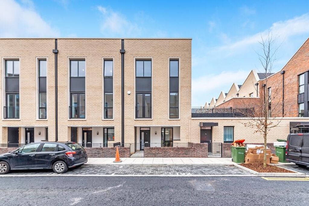 Image of Cadence Way, London, E20
