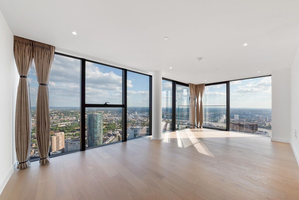 Image of Hampton Tower, London, E14