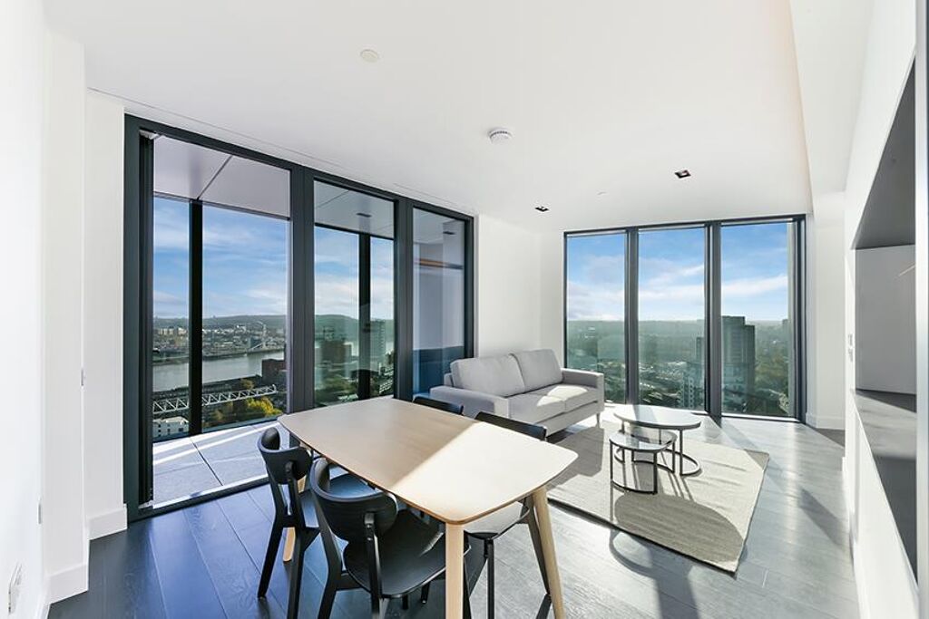 Image of Amory Tower, Marsh Wall, London, E14.