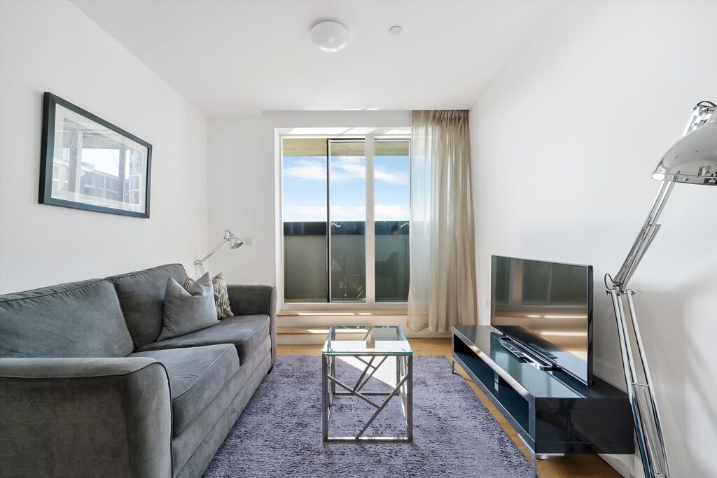 Image of Clover Court, London, E14