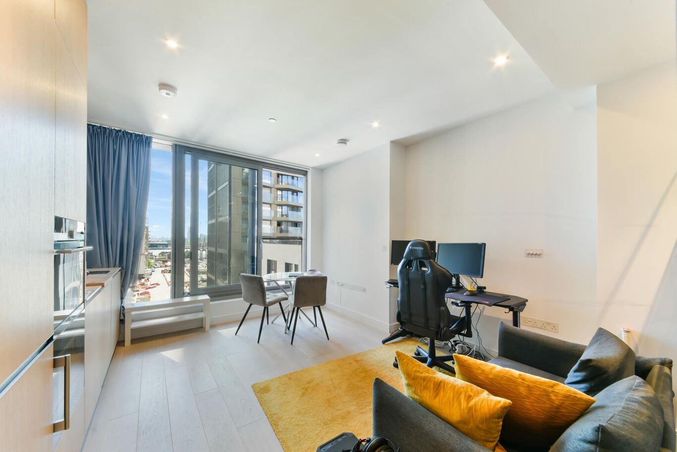 Image of 10 Park Drive, Canary Wharf, London, E14