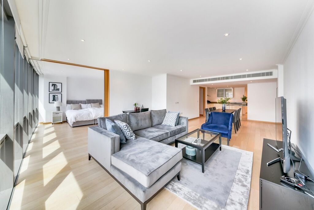 Image of West India Quay, Canary Wharf, London, E14
